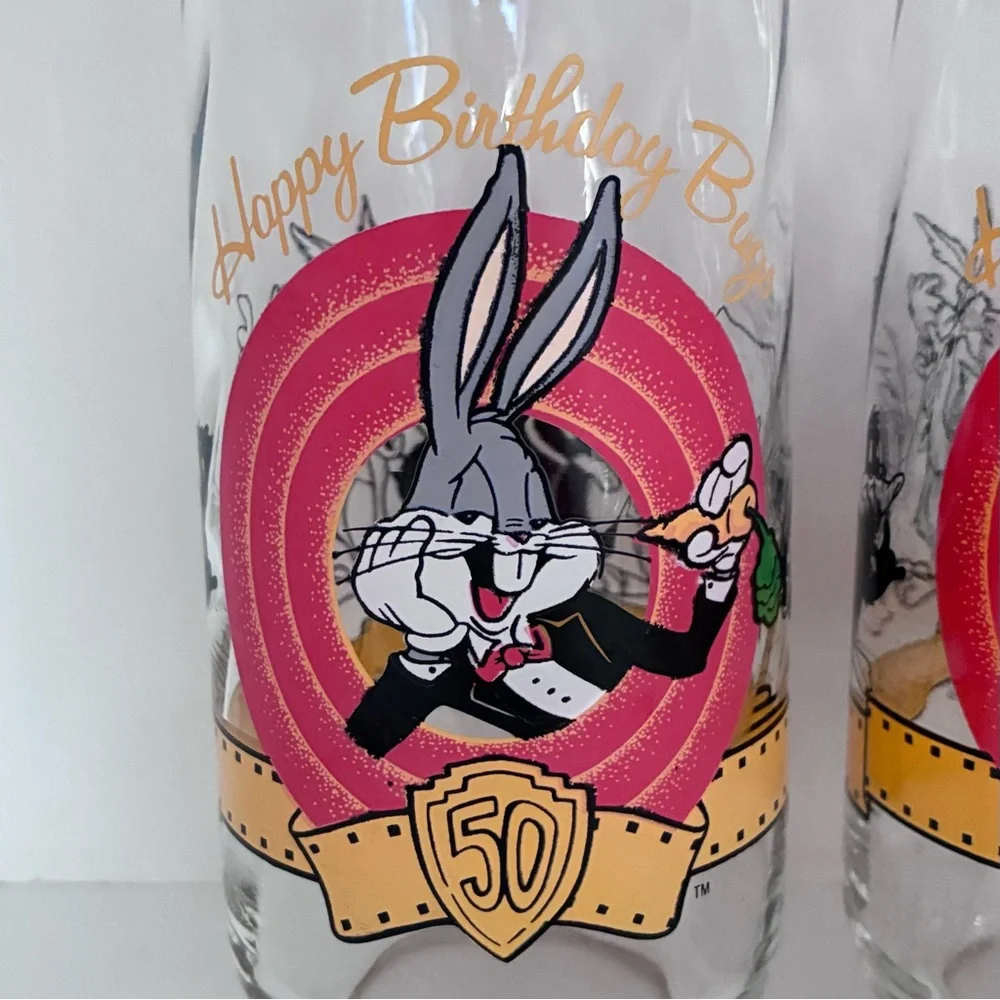 1990 Happy Birthday Bugs 50th Anniversary Collectible Glassware Warner Bros